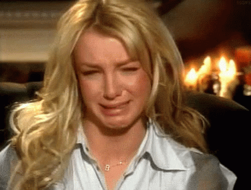 Britney chorando